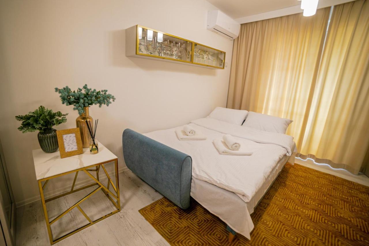 Kazimierza Wielkiego Luxury Apartment Krasków Exterior foto
