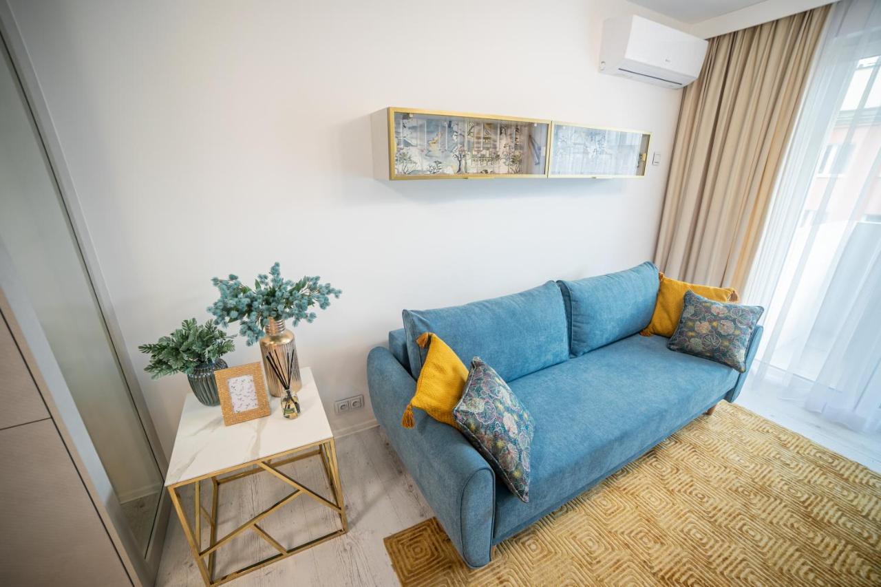 Kazimierza Wielkiego Luxury Apartment Krasków Exterior foto