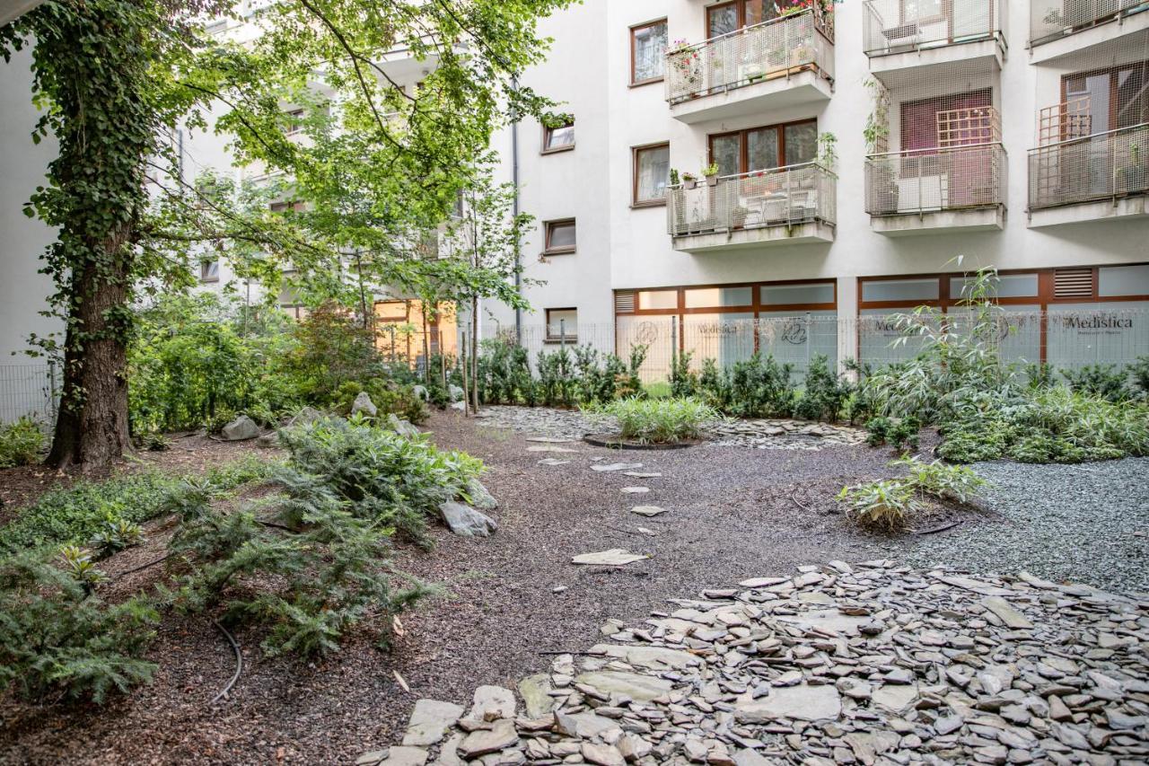 Kazimierza Wielkiego Luxury Apartment Krasków Exterior foto